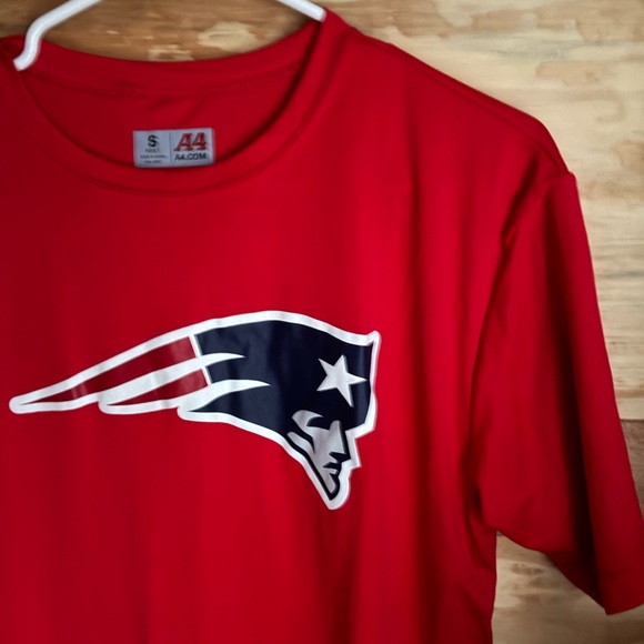 Red Patriots Logo Men's Shirt size small - Picture 3 of 5